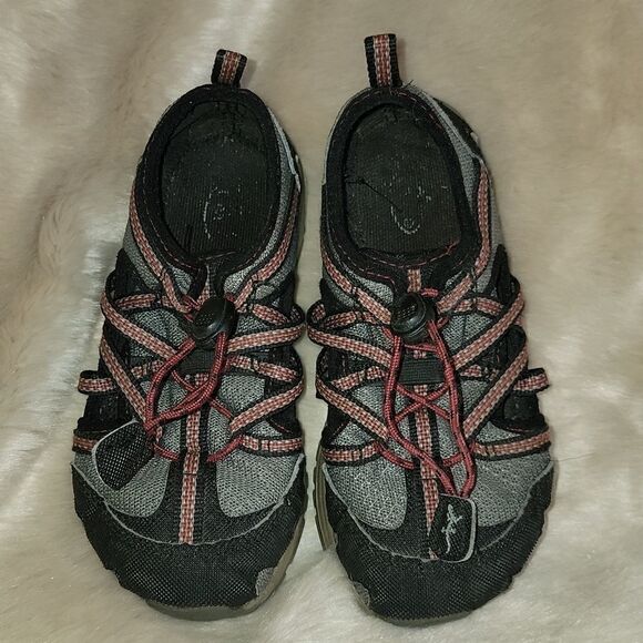 BOY'S CHACO OUTCROSS EVO SANDALS, SIZE 11 - Picture 2 of 13